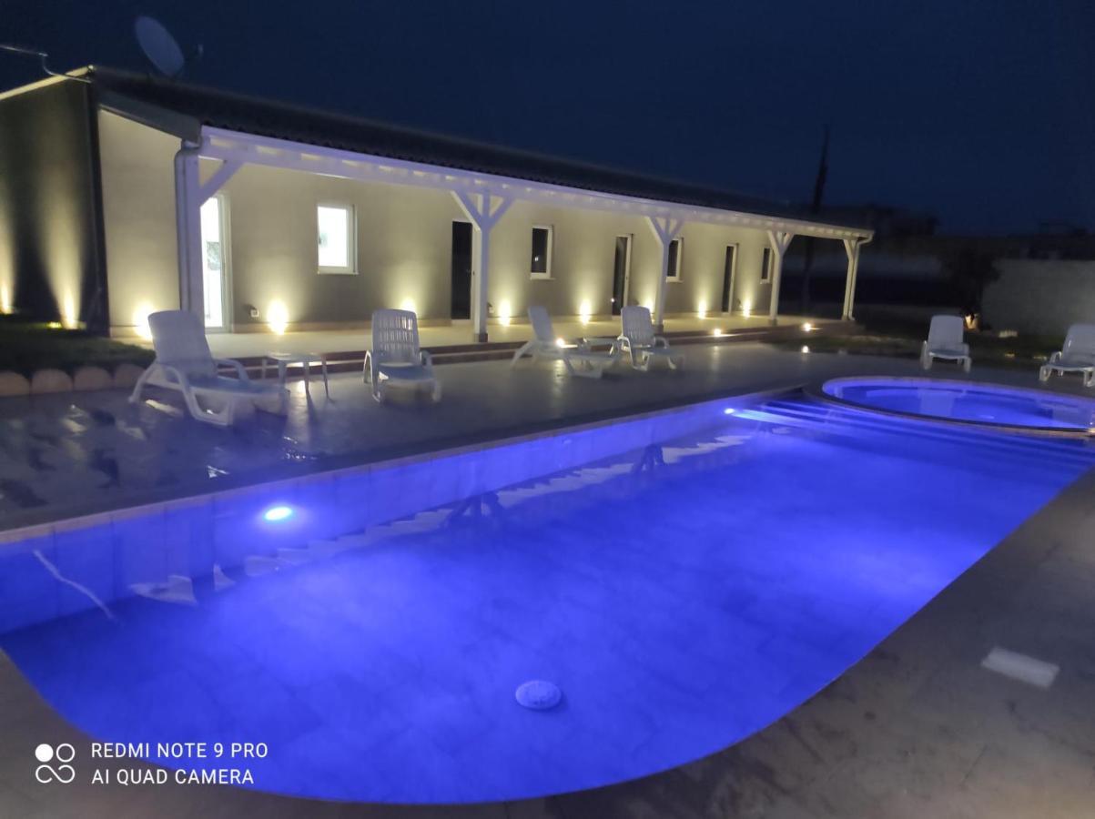 Aparthotel Perladelmare Avola Exteriér fotografie
